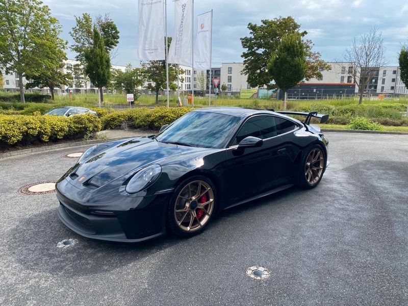 Porsche 992