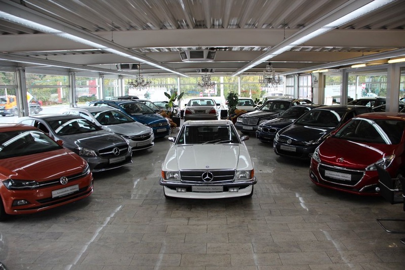 Mercedes-Benz SL-Class