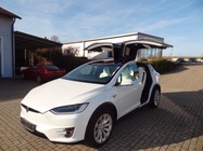 Tesla Model X 2019