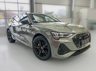 Audi e-tron 2022