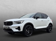 Volvo XC40 2025