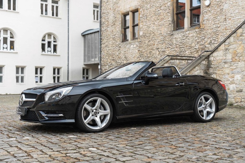 Mercedes-Benz SL-Class