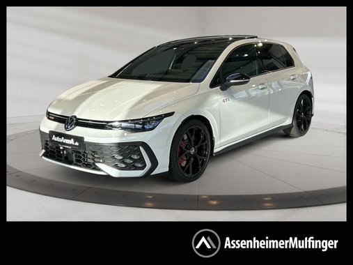 Volkswagen Golf 2025