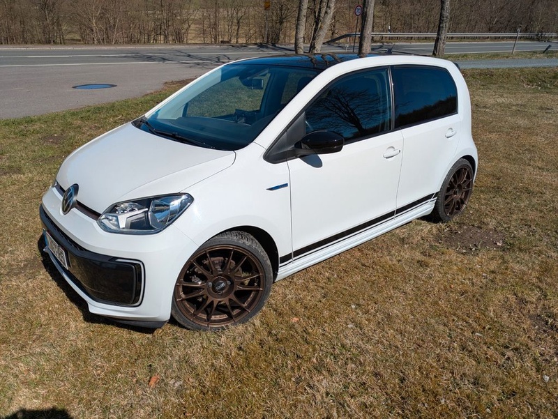 Volkswagen up!