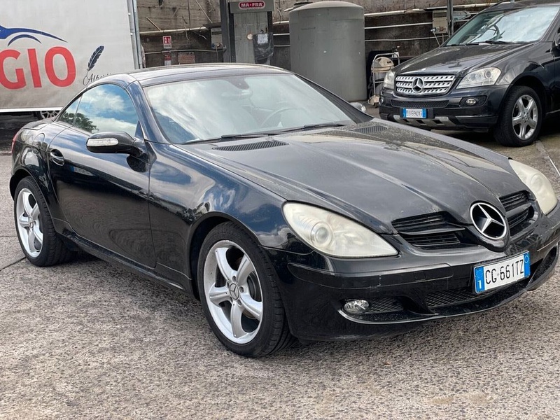 Mercedes-Benz SLK-Class