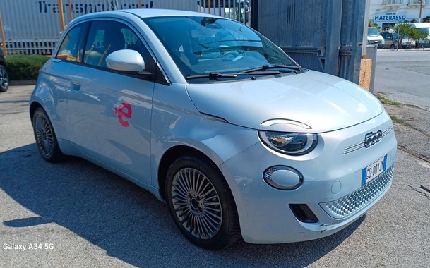 Fiat 500 2021
