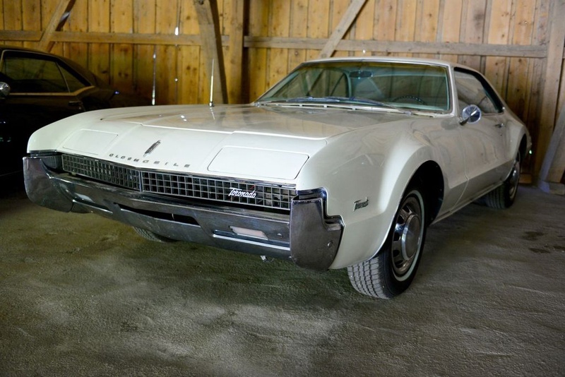 Oldsmobile Toronado