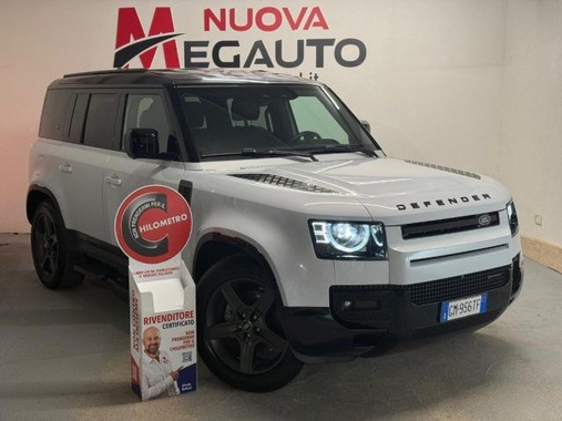Land Rover Defender 2023