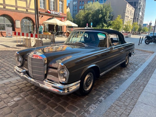 Mercedes-Benz Other 2025