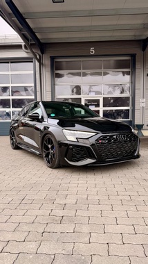 Audi RS3 2021