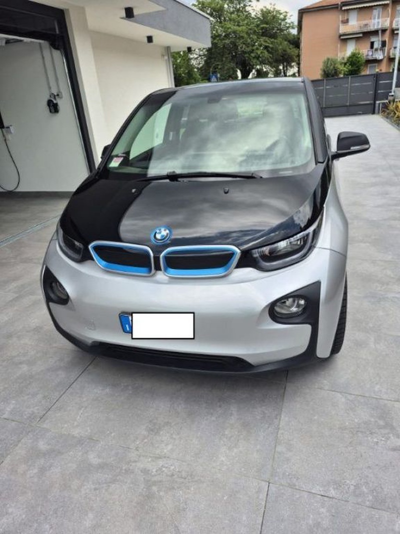 BMW i3