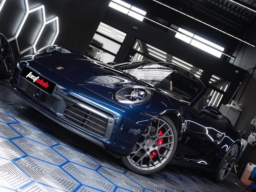 Porsche 992 2021