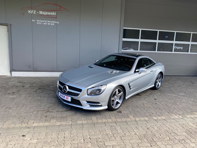 Mercedes-Benz SL-Class