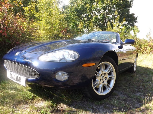 Jaguar XK8 2001