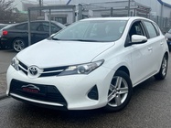 Toyota Auris 2014
