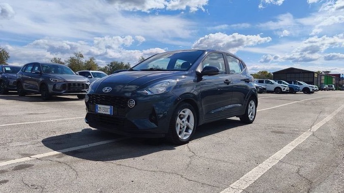 Hyundai i10 2023