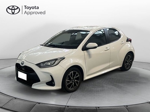 Toyota Yaris 2021