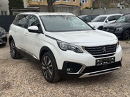 Peugeot 5008 2021