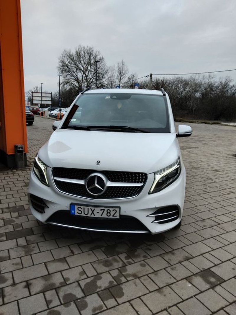 Mercedes-Benz V-Class