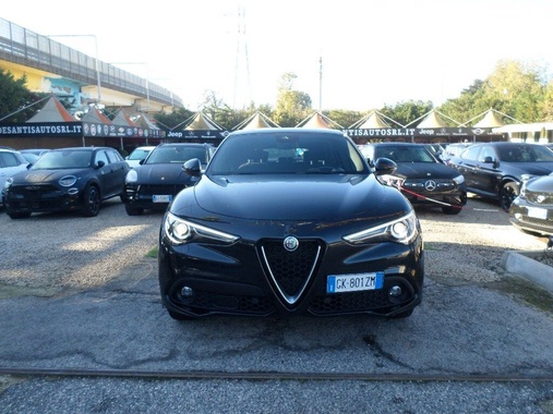 Alfa Romeo Stelvio 2022