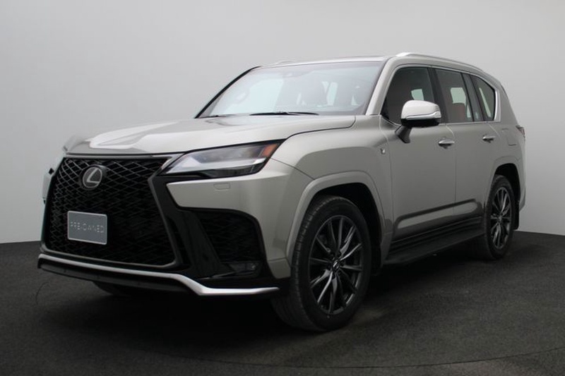 Lexus LX