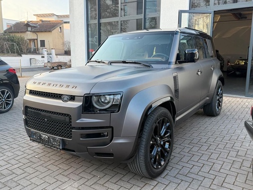 Land Rover Defender 2025