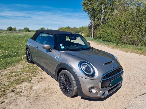 MINI Cabrio 2019