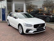 Volvo V90 2025