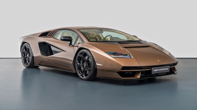 Lamborghini Countach 2022