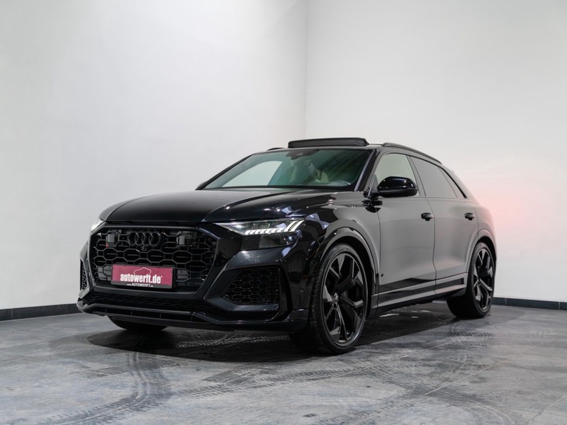 Audi RSQ8