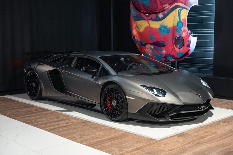 Lamborghini Aventador