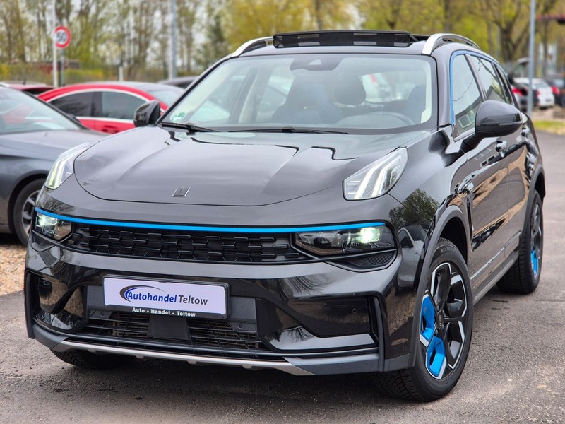 Lynk & Co 01