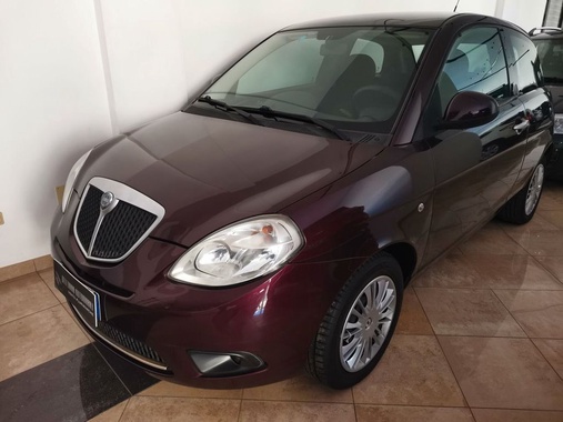 Lancia Ypsilon 2009