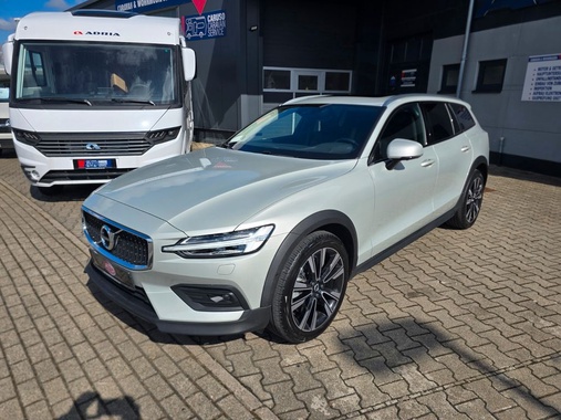 Volvo V60 2021