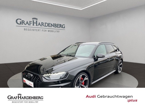 Audi RS4 2021