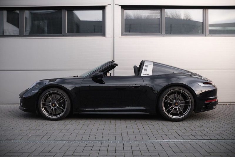 Porsche 992