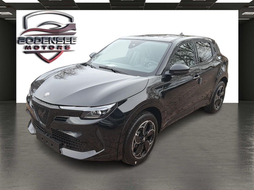 Alfa Romeo Junior 2025