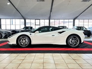 Ferrari F8 2020