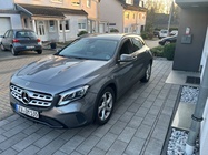 Mercedes-Benz GLA-Class 2019
