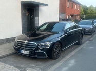 Mercedes-Benz S-Class 2023