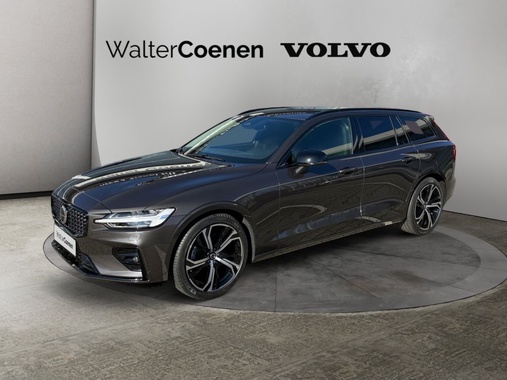 Volvo V60 2025