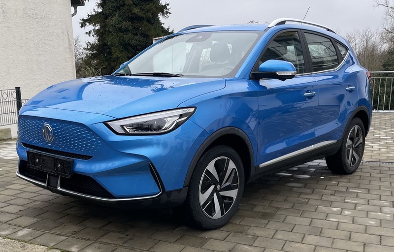 MG ZS