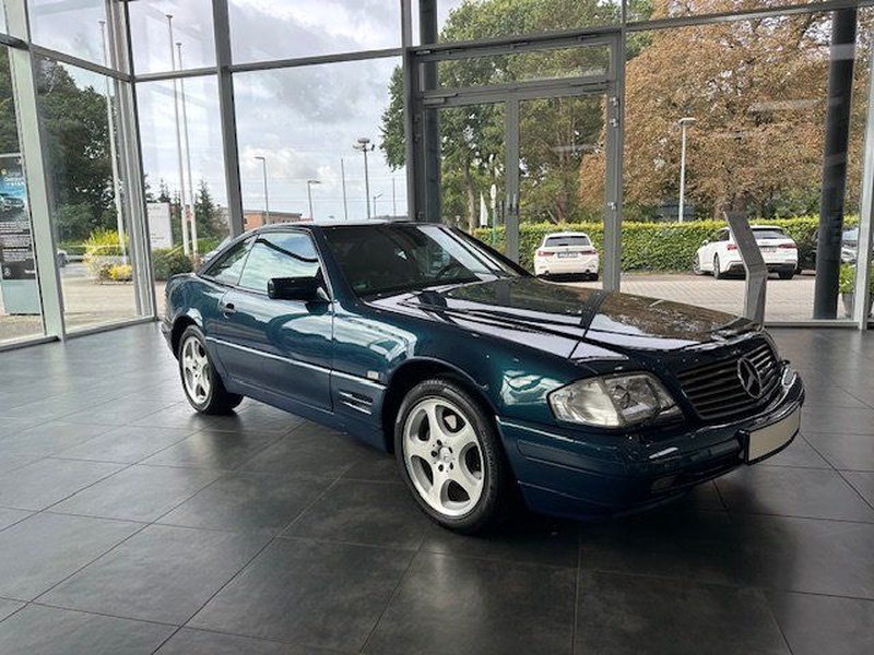 Mercedes-Benz SL-Class