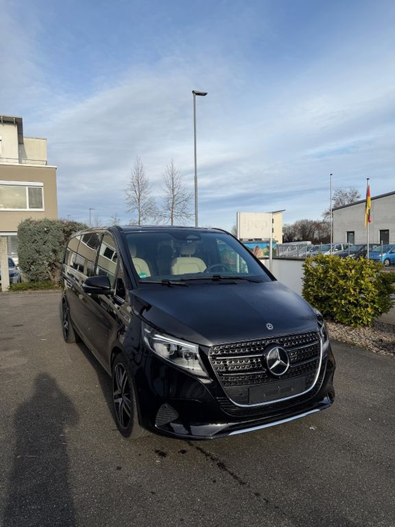 Mercedes-Benz V-Class