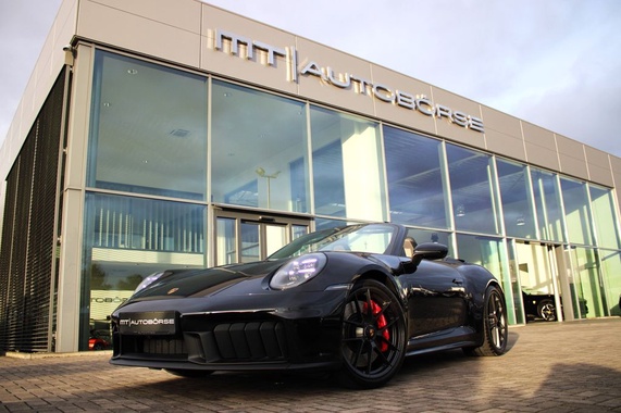 Porsche 911 2025