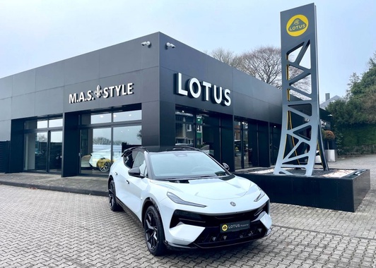 Lotus Eletre 2026