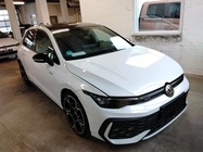 Volkswagen Golf 2025