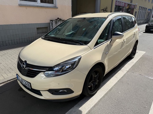 Opel Zafira 2019