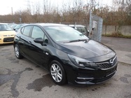 Opel Astra 2021