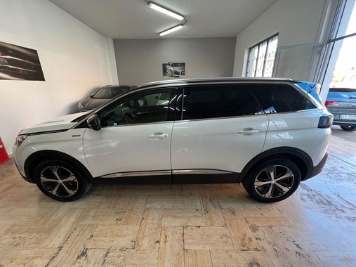 Peugeot 5008 2019